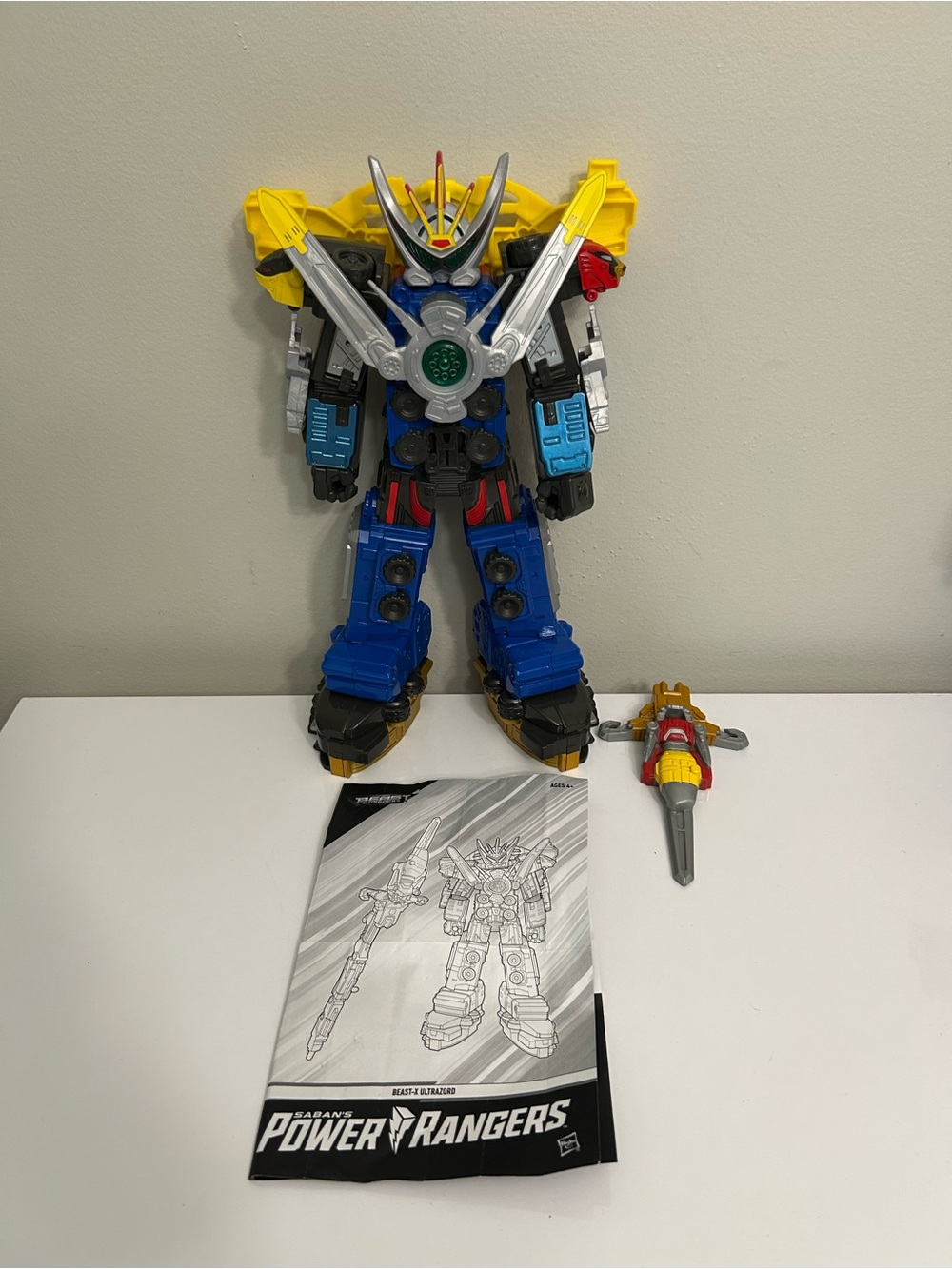 Power Ranger Blue, Yellow & Red Combining Megazord Figure with Sword